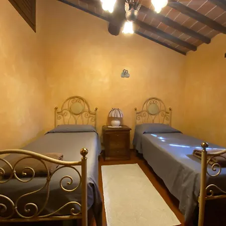 Nyaraló Casolare Il Moro